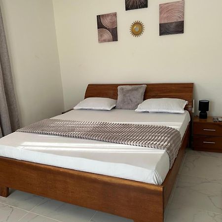 Residence Mina Toubab Dialaw Luaran gambar